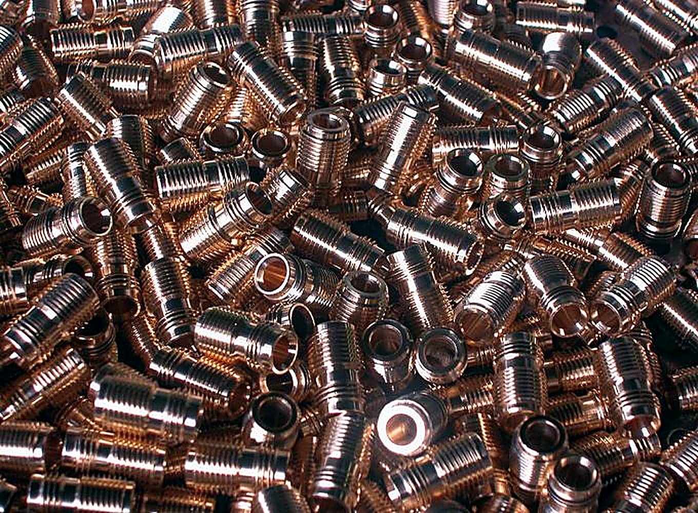 Sagola Brass Threaded Connectors