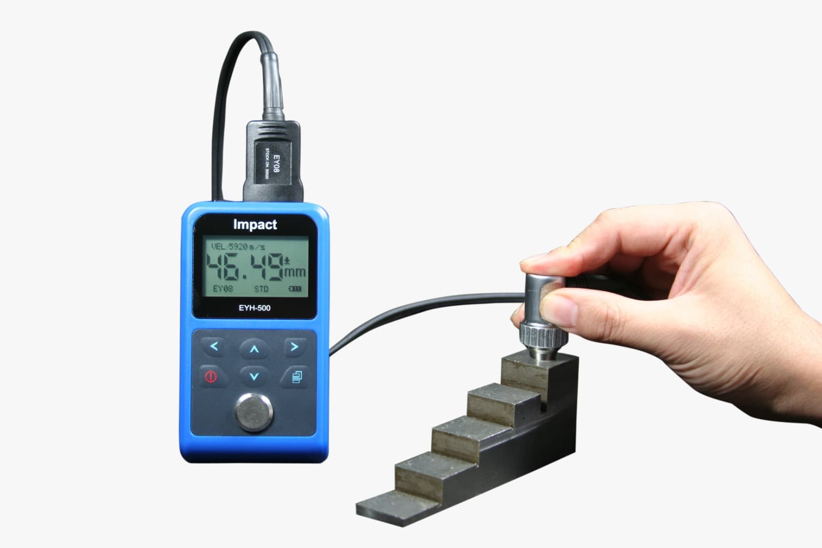 EYH-500 Ultrasonic Thickness Gauge with EY08 probe measuring a stepped steel test block